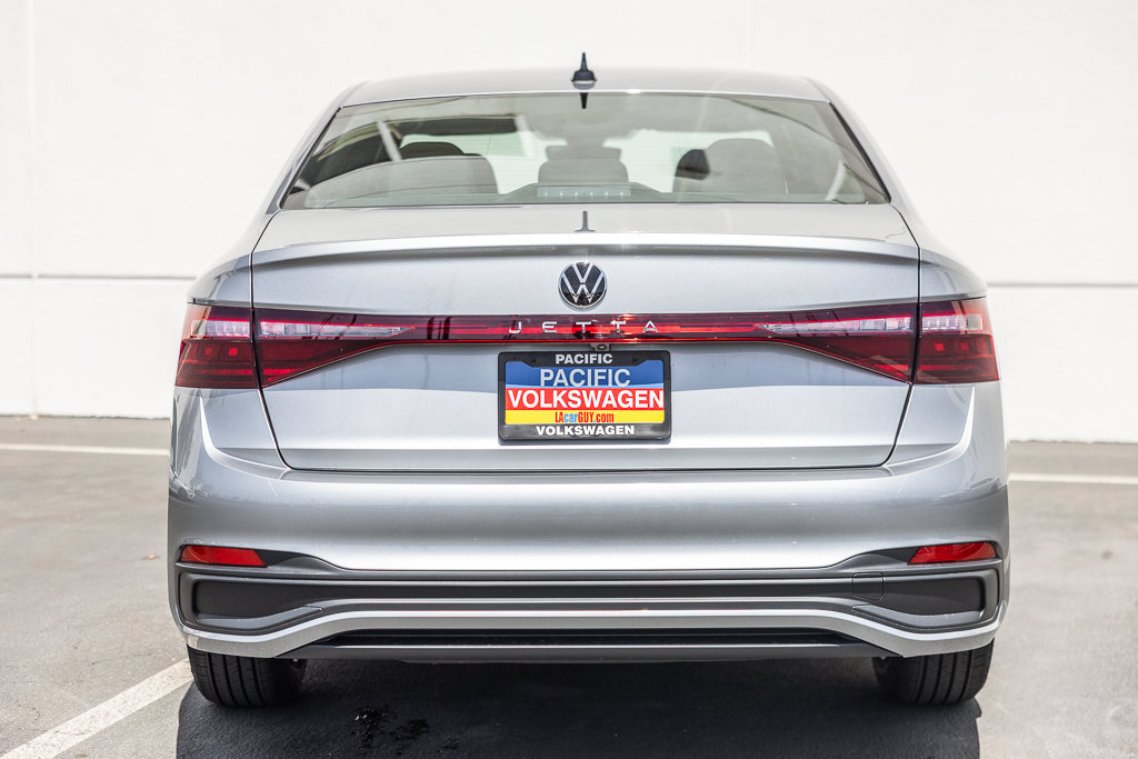 New 2027 Volkswagen Jetta Sport FWD image 4
