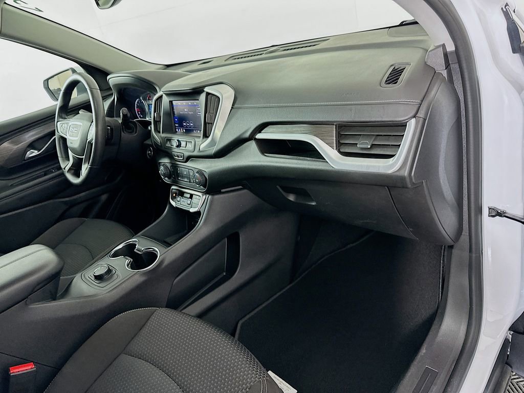 Used 2024 GMC Terrain SLE FWD image 28