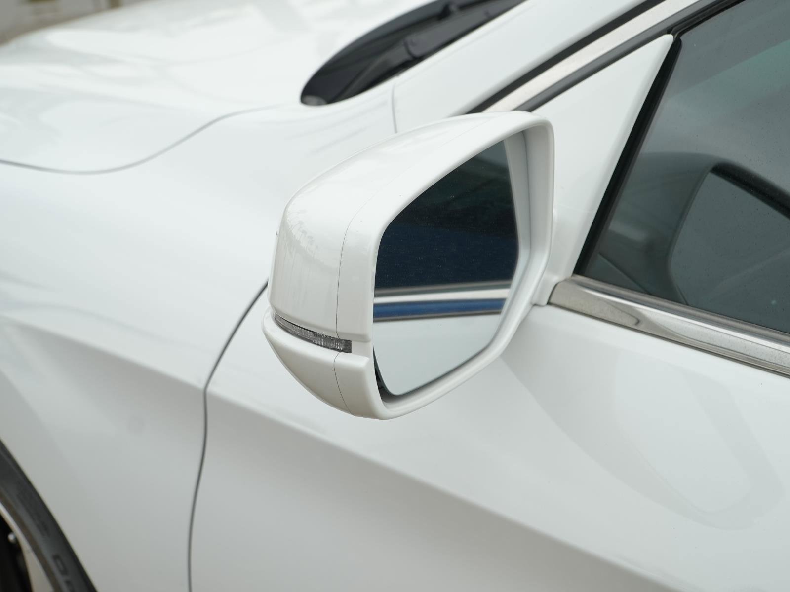 Used 2017 Honda Accord EX-L image 7