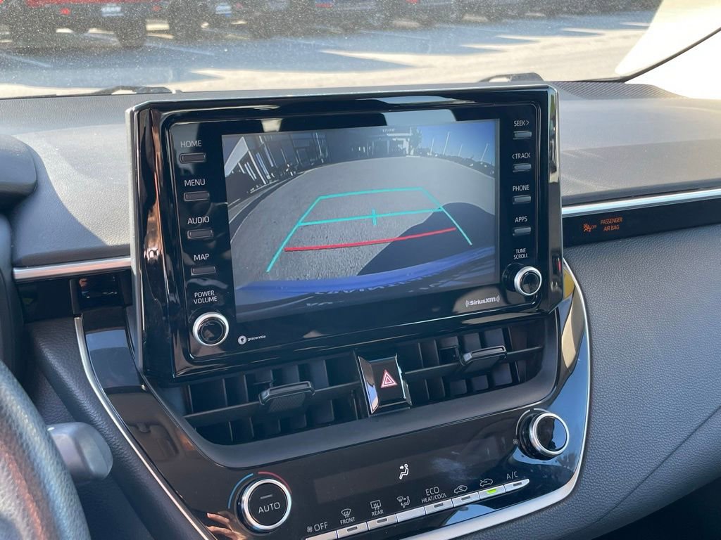 Used 2022 Toyota Corolla LE FWD image 16