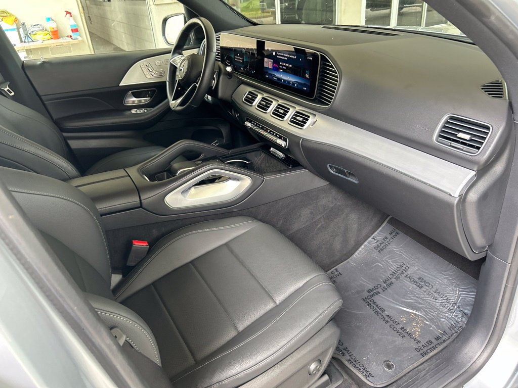 Used 2025 Mercedes-Benz GLE 350 4MATIC image 25