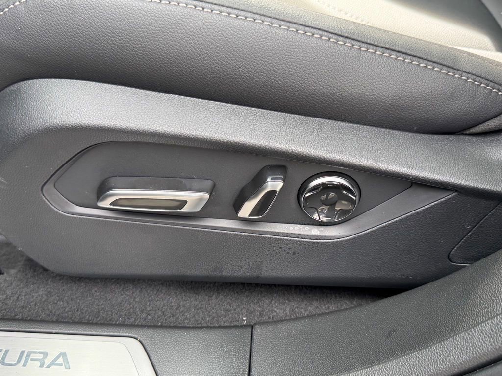 New 2026 Acura RDX SH-AWD image 26