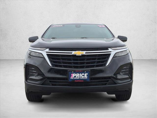 Used 2023 Chevrolet Equinox LS FWD image 2