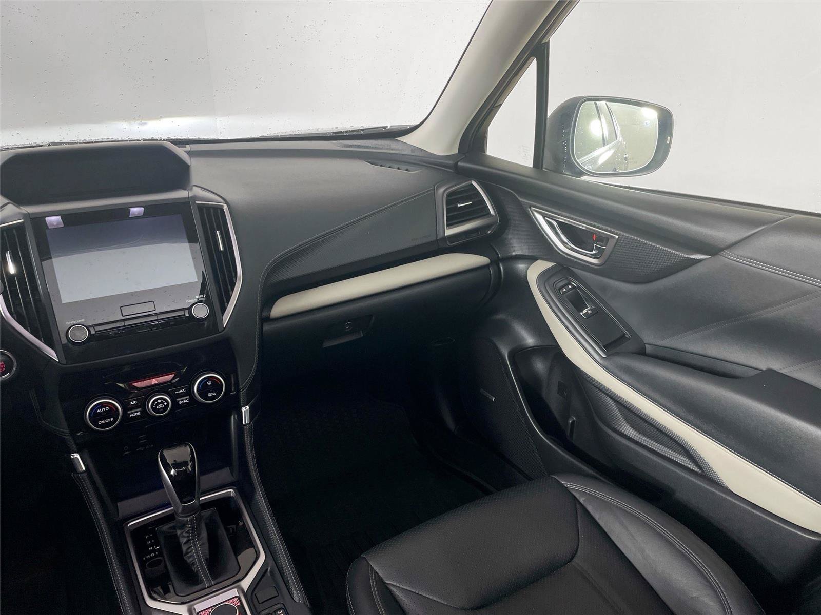 Used 2024 Subaru Forester Limited AWD/4WD image 25