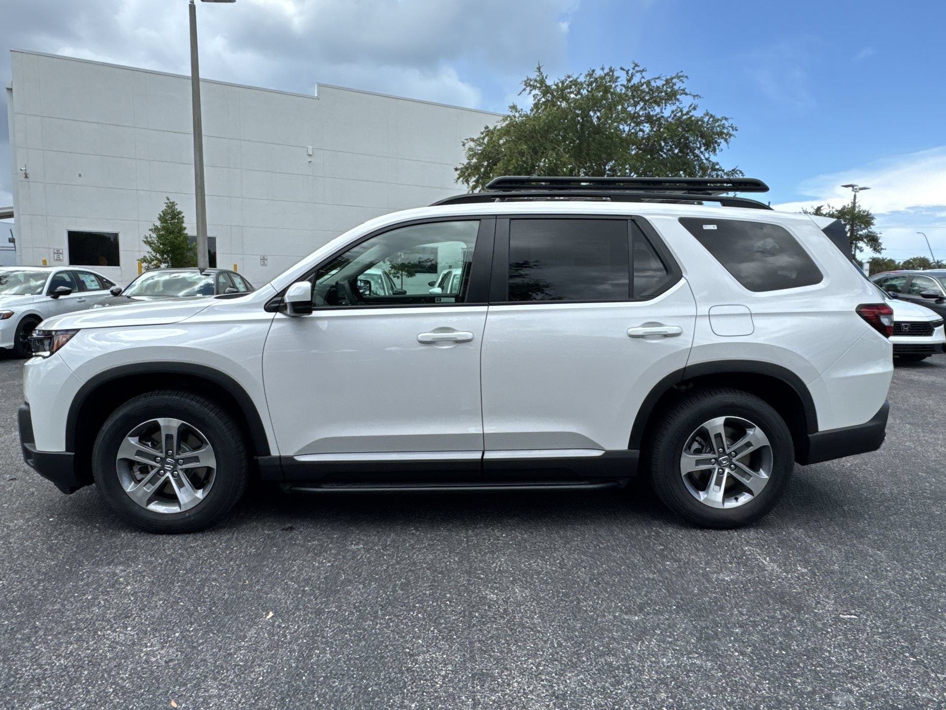 New 2026 Honda Pilot EX-L image 8