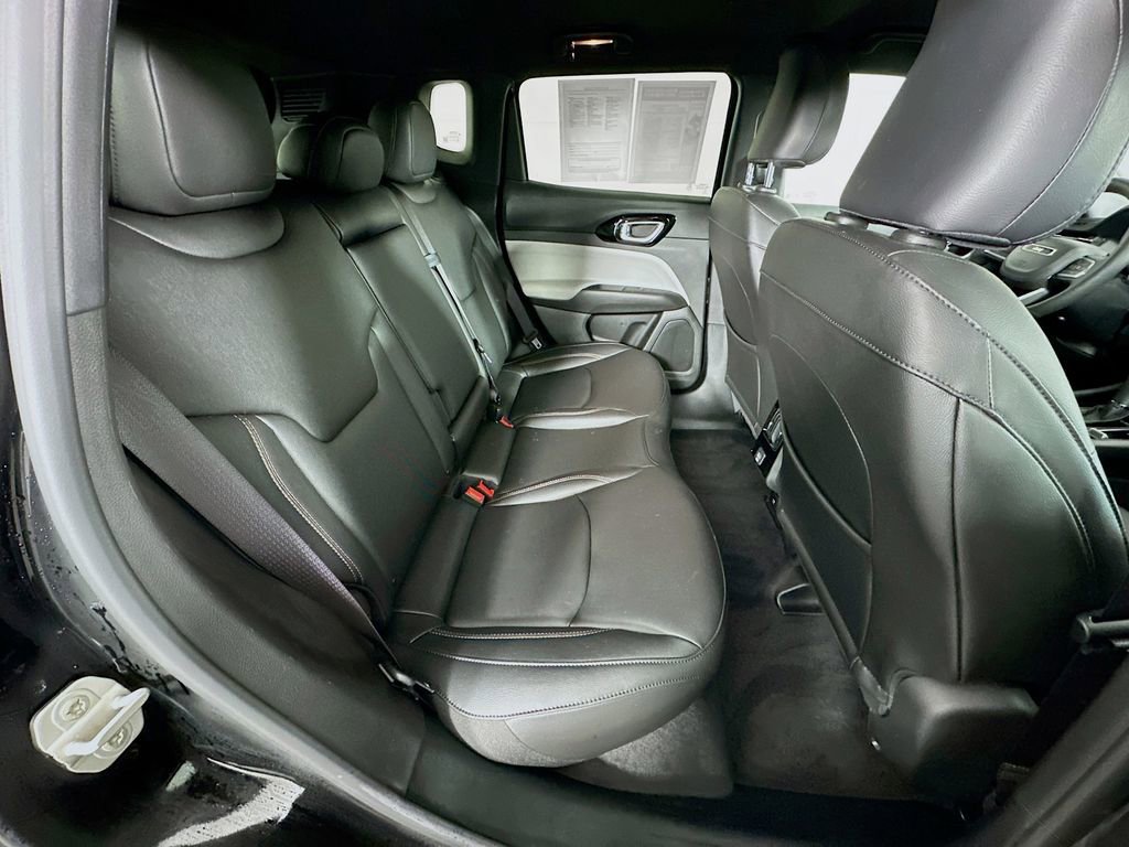 Used 2024 Jeep Compass Limited image 34