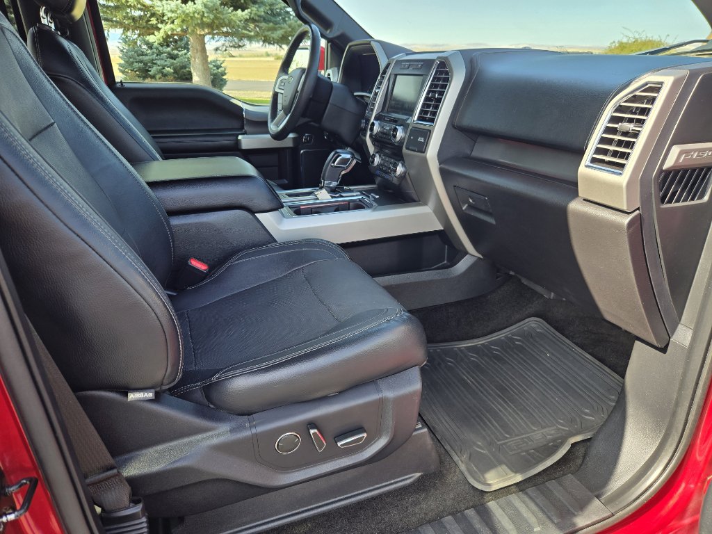 Used 2015 Ford F150 Lariat w/ Equipment Group 502A Luxury image 32