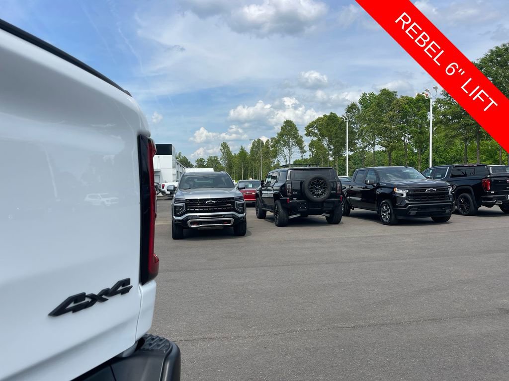 Used 2025 RAM 1500 Rebel image 31