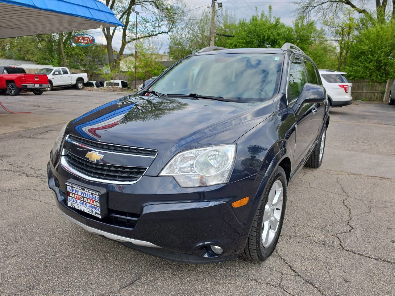 Used 2014 Chevrolet Captiva Sport LTZ FWD image 1