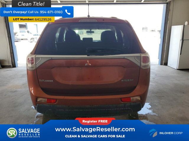 Used 2014 Mitsubishi Outlander SE FWD image 8