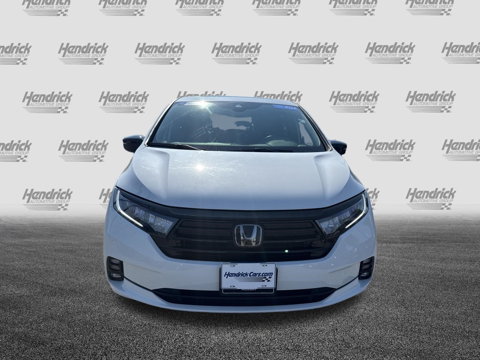 Certified 2024 Honda Odyssey Sport image 3