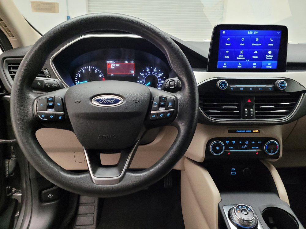 Used 2020 Ford Escape SE FWD image 22