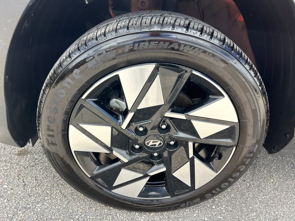 Used 2024 Hyundai Kona SEL image 17