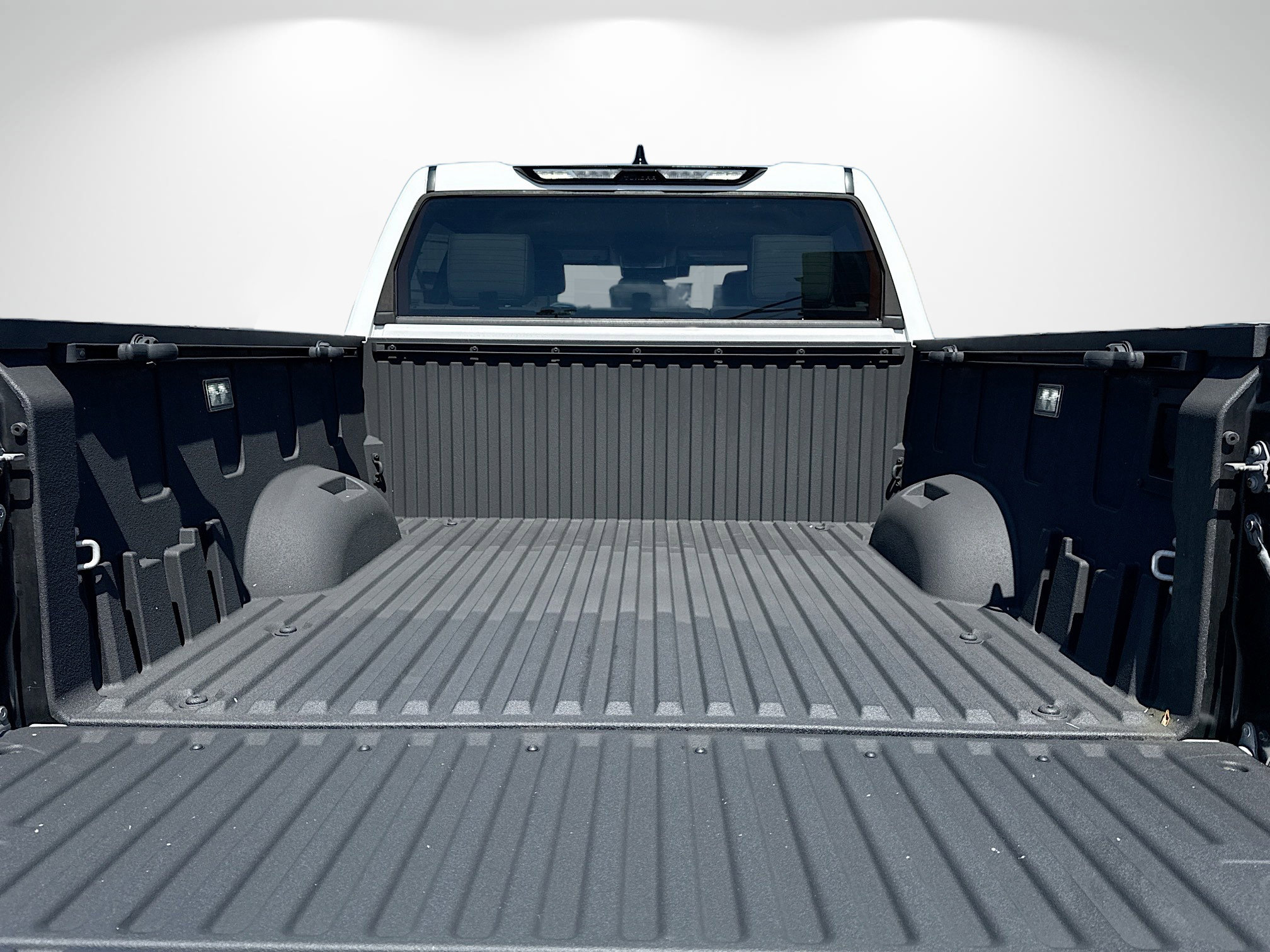 Used 2023 Toyota Tundra SR5 w/ SR5 Premium Package image 11