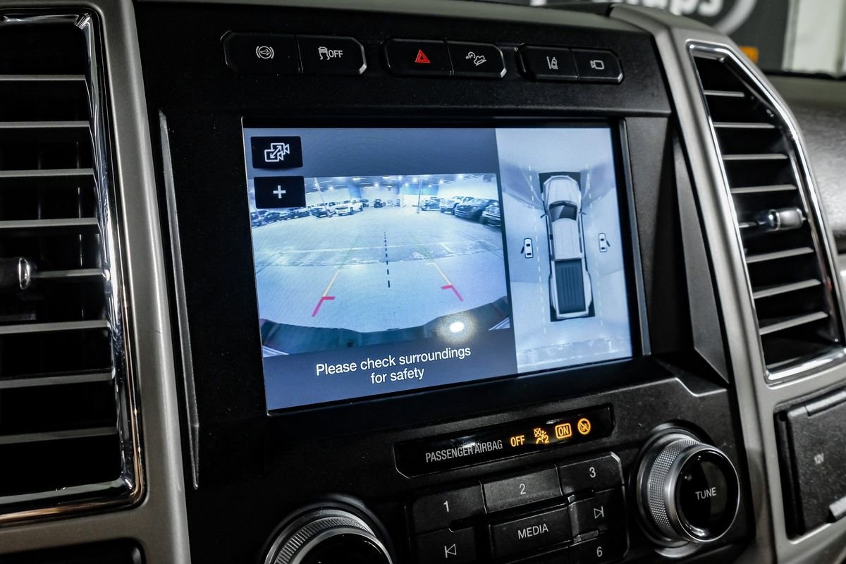 Used 2017 Ford F350 King Ranch w/ King Ranch Ultimate Package AWD/4WD image 21