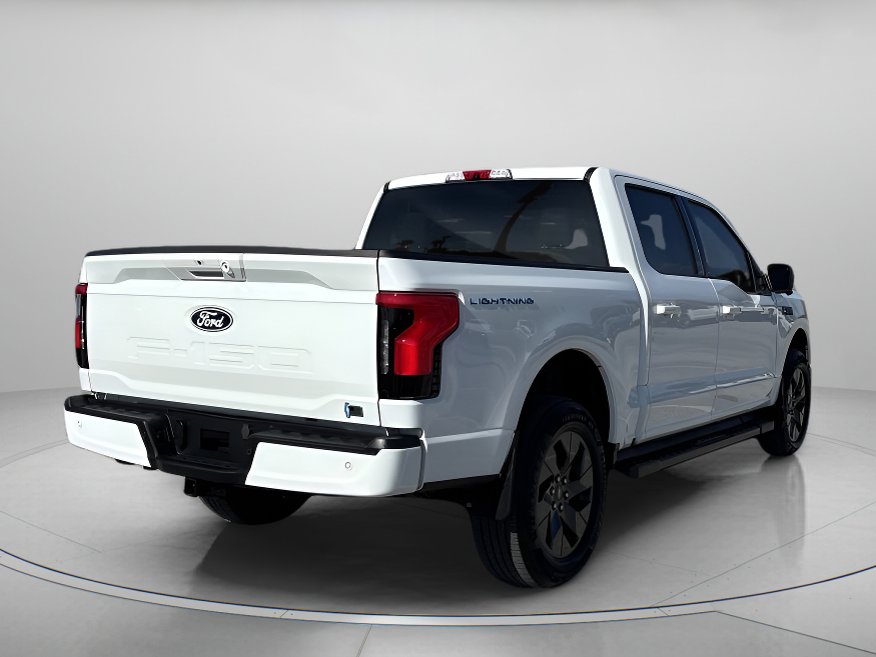 Used 2024 Ford F150 Lightning Flash image 3