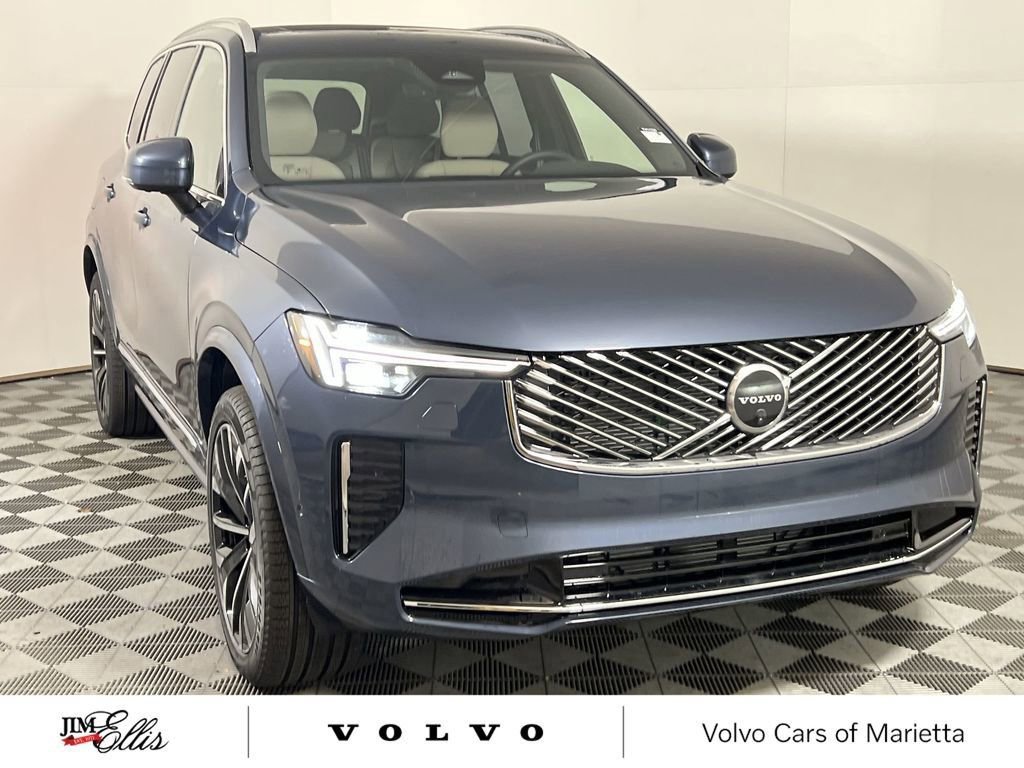 Used 2026 Volvo XC90 B6 Plus w/ Protection Package Premier AWD/4WD image 4