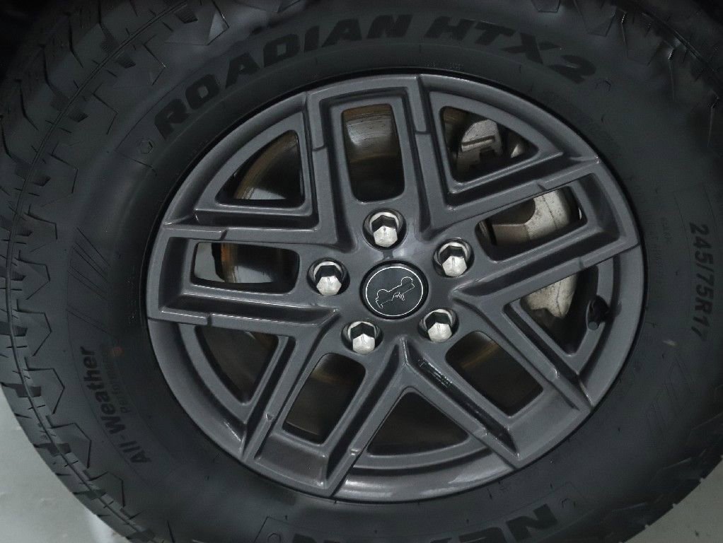 Used 2025 Jeep Wrangler Sport S image 38