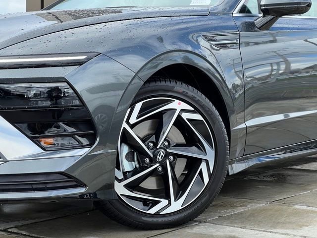 New 2026 Hyundai Sonata SEL AWD/4WD image 2