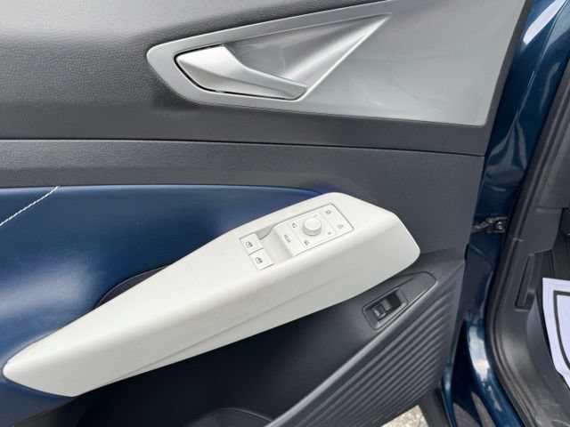 Certified 2023 Volkswagen ID.4 Pro S Plus AWD/4WD image 35