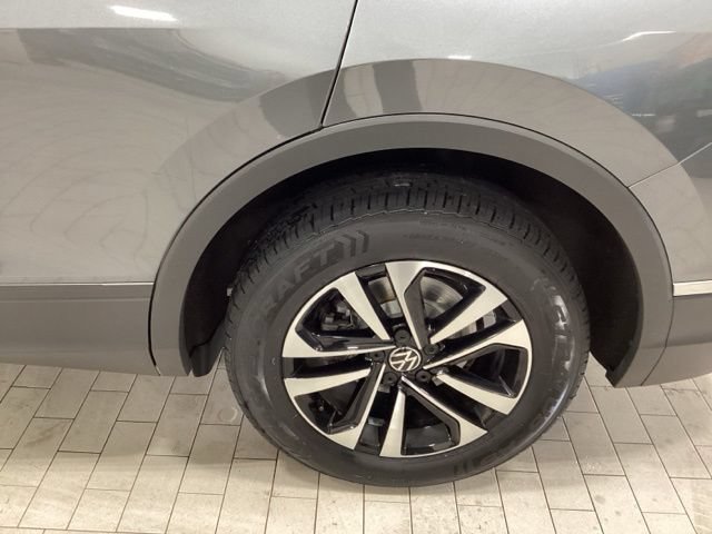 Certified 2023 Volkswagen Tiguan S AWD/4WD image 21