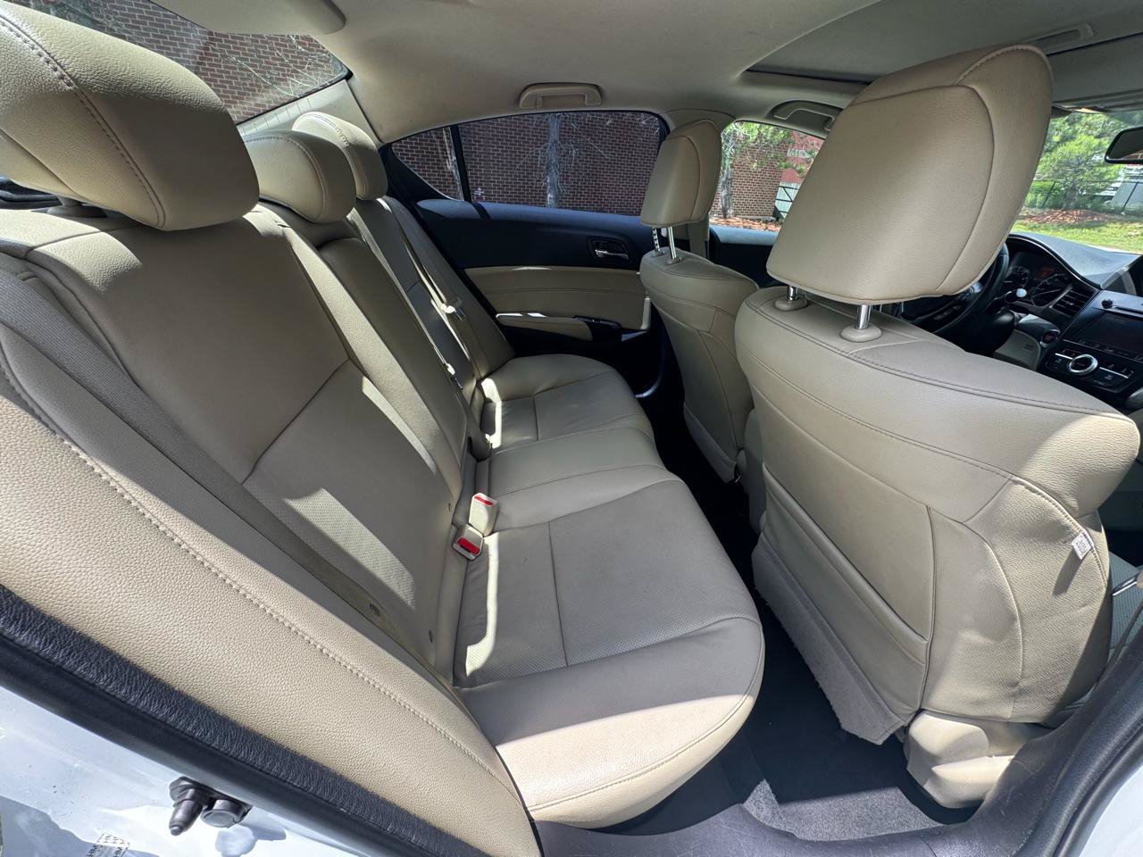 Used 2016 Acura ILX FWD image 12