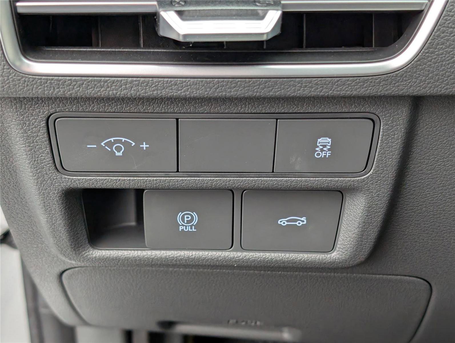 Used 2024 Hyundai Sonata SEL w/ Convenience Package image 19