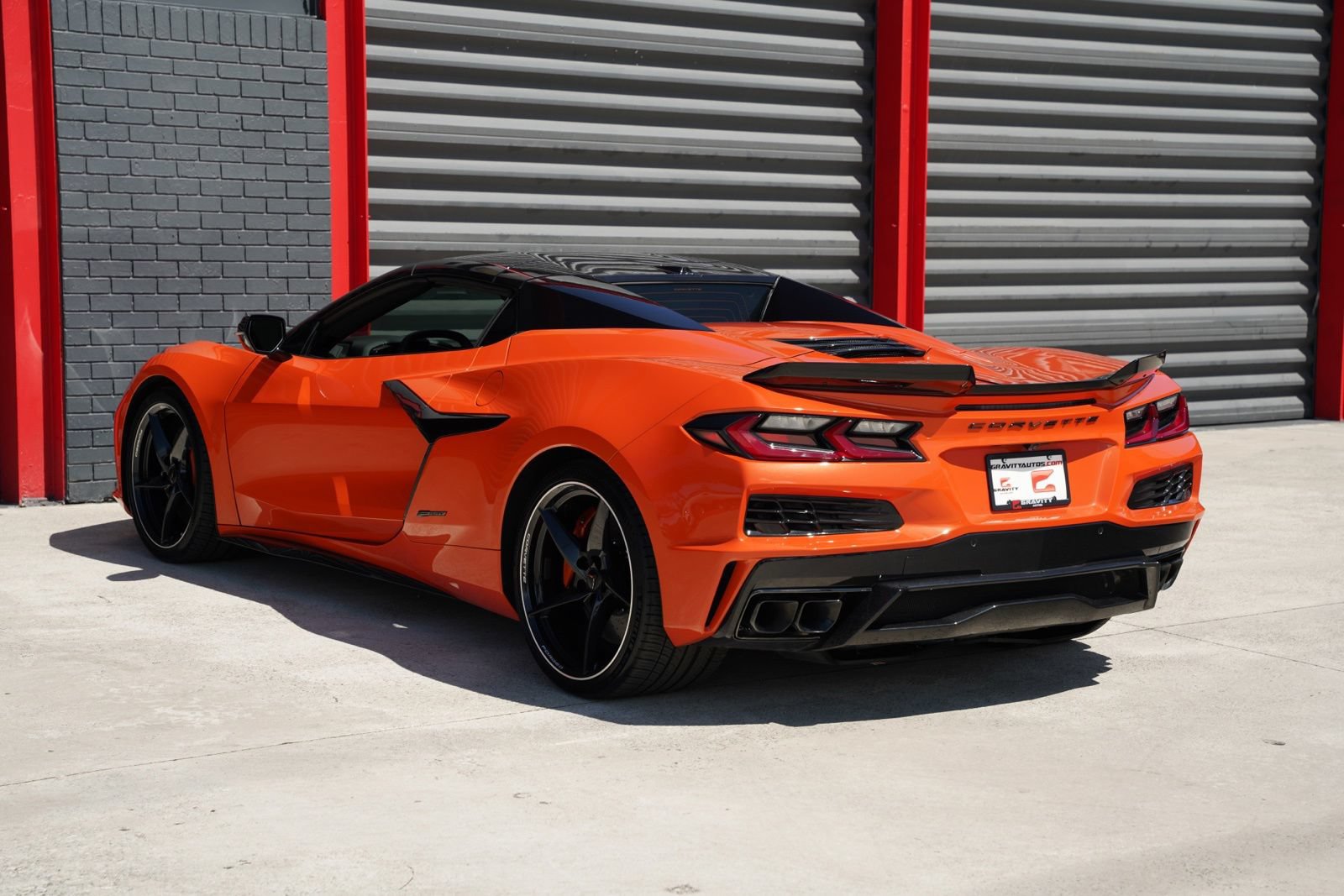 Used 2025 Chevrolet Corvette E-Ray w/ Stealth Interior Trim Package AWD/4WD image 18