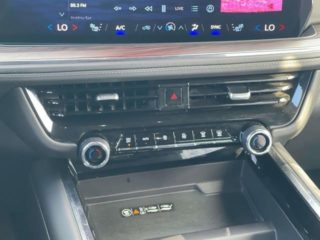 Used 2025 Chevrolet Tahoe LT AWD/4WD image 15