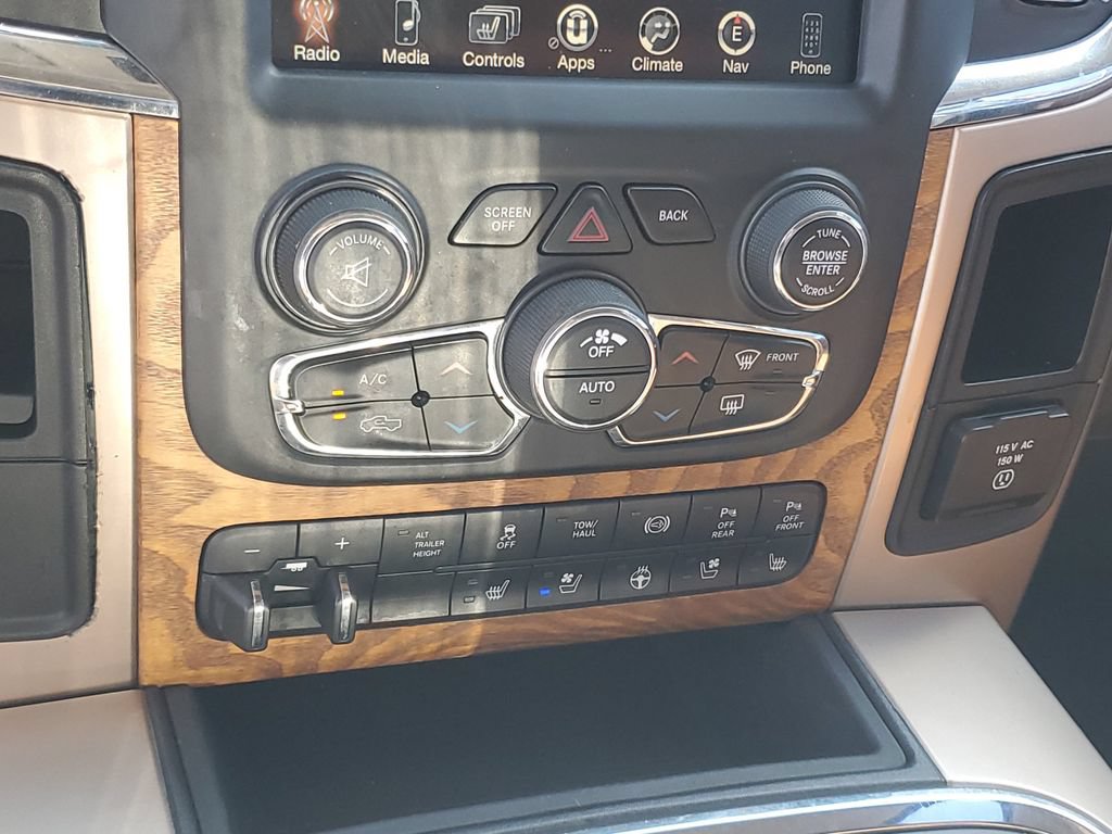 Used 2016 RAM 2500 Longhorn RWD image 18
