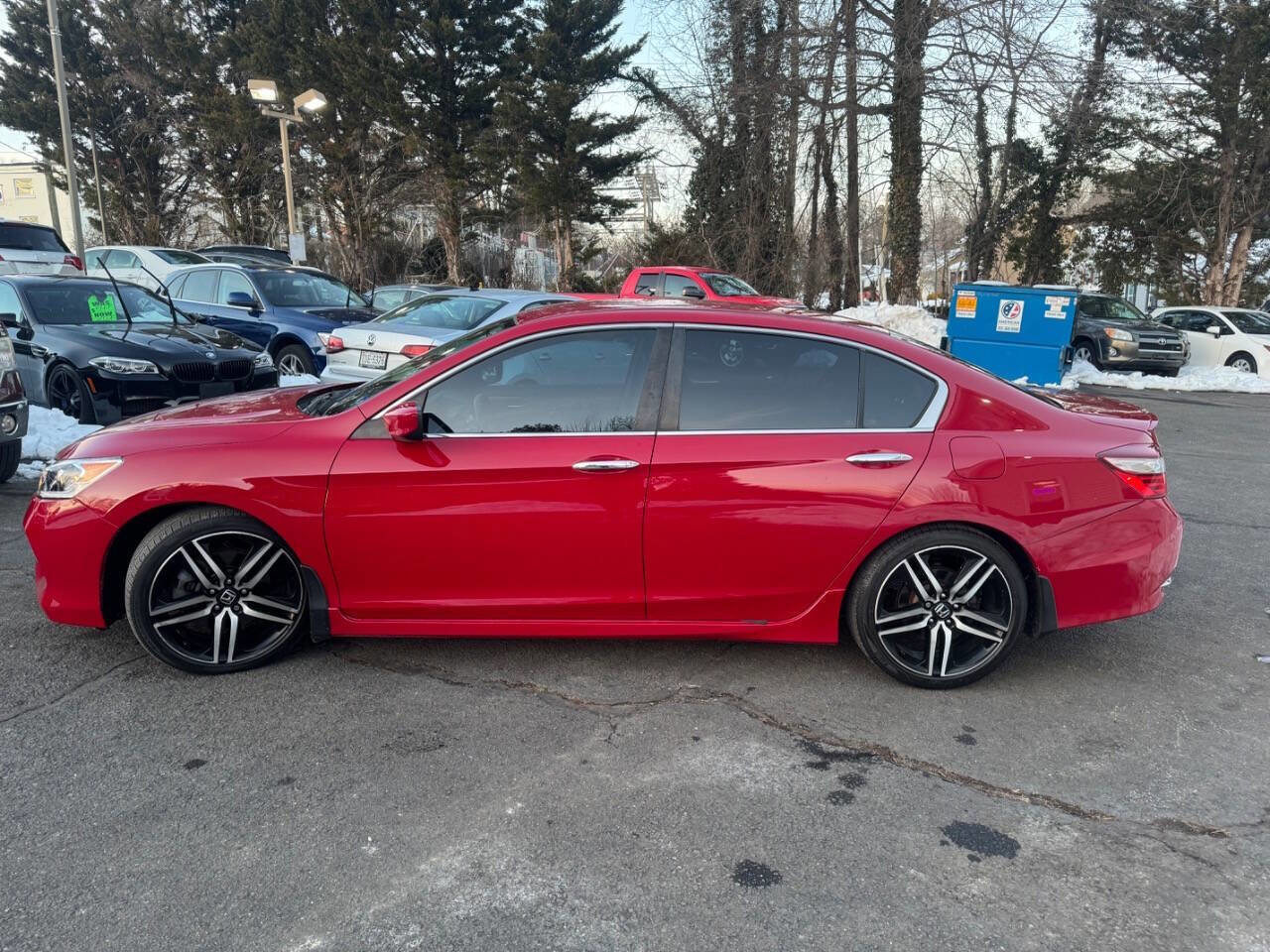 Used 2016 Honda Accord Sport image 4
