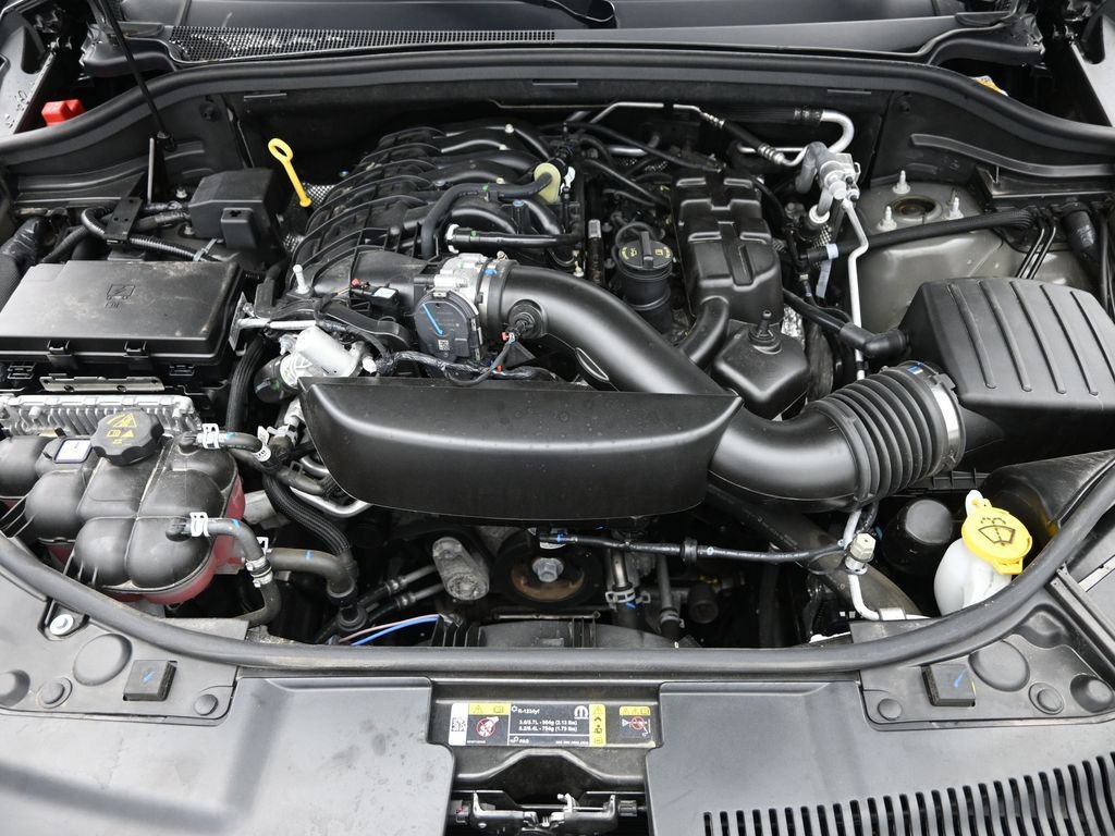 Used 2025 Dodge Durango GT image 24