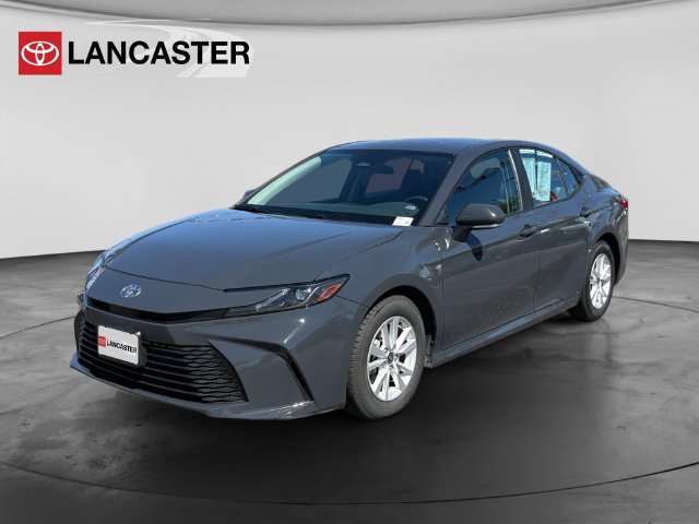 Used 2025 Toyota Camry LE FWD image 3