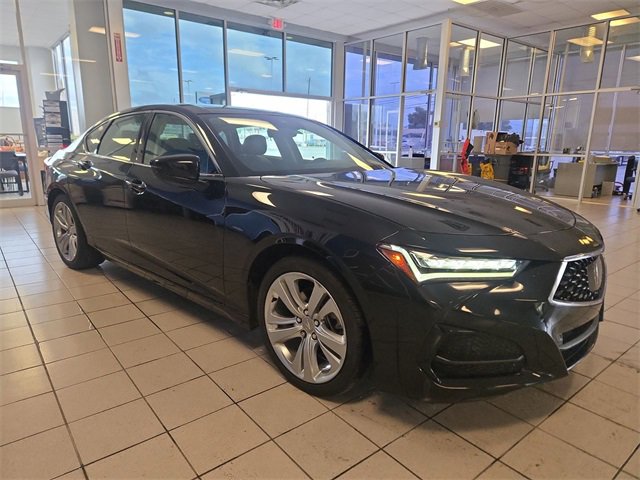 Certified 2022 Acura TLX w/ Technology Package image 2
