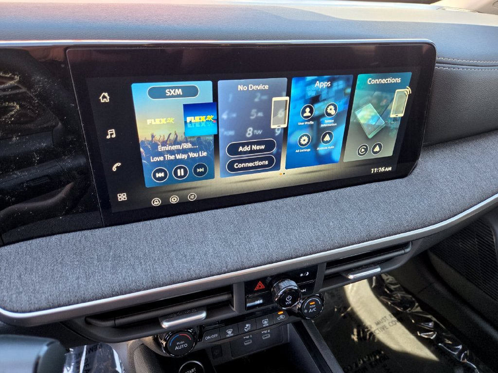 New 2027 Nissan Kicks SV AWD/4WD image 27