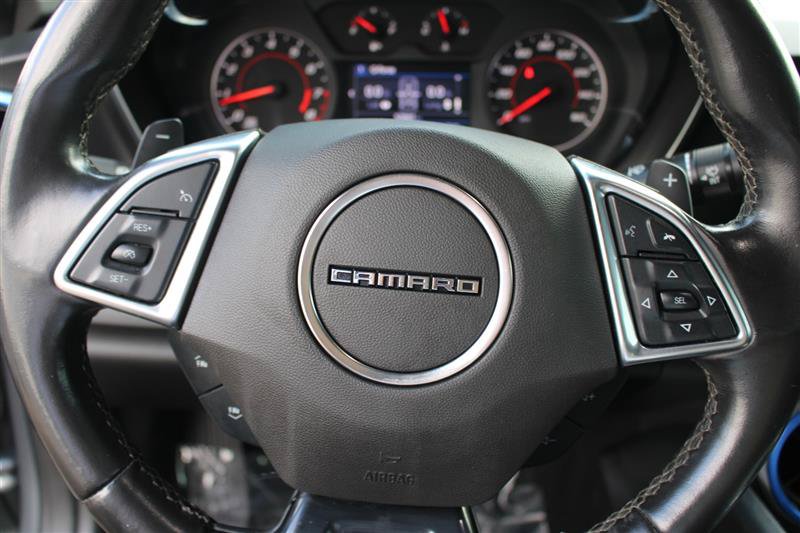 Used 2020 Chevrolet Camaro LT RWD image 13