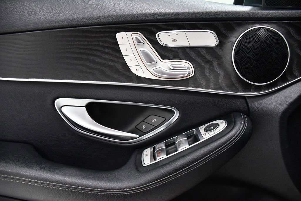 Certified 2017 Mercedes-Benz C 300 4MATIC Sedan image 17