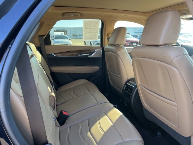 Used 2022 Cadillac XT5 Sportv w/ Platinum Package image 21