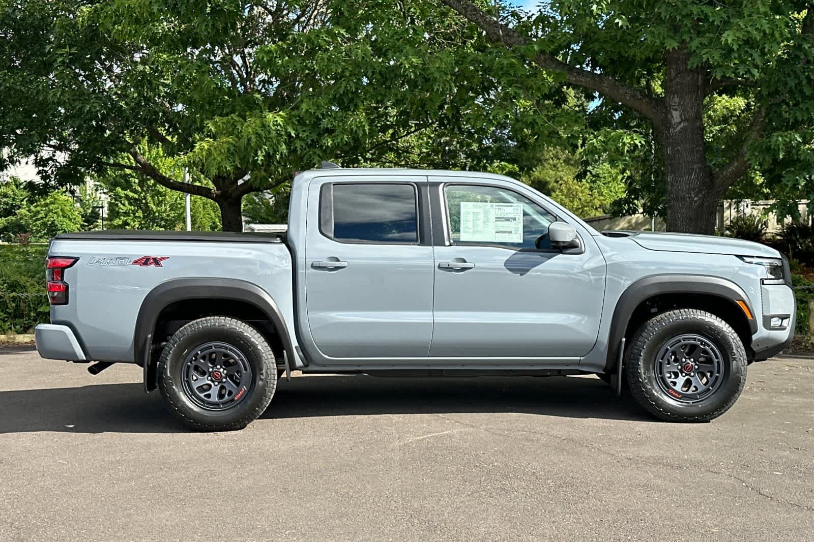 New 2026 Nissan Frontier PRO-4X w/ Pro Premium Package AWD/4WD image 8