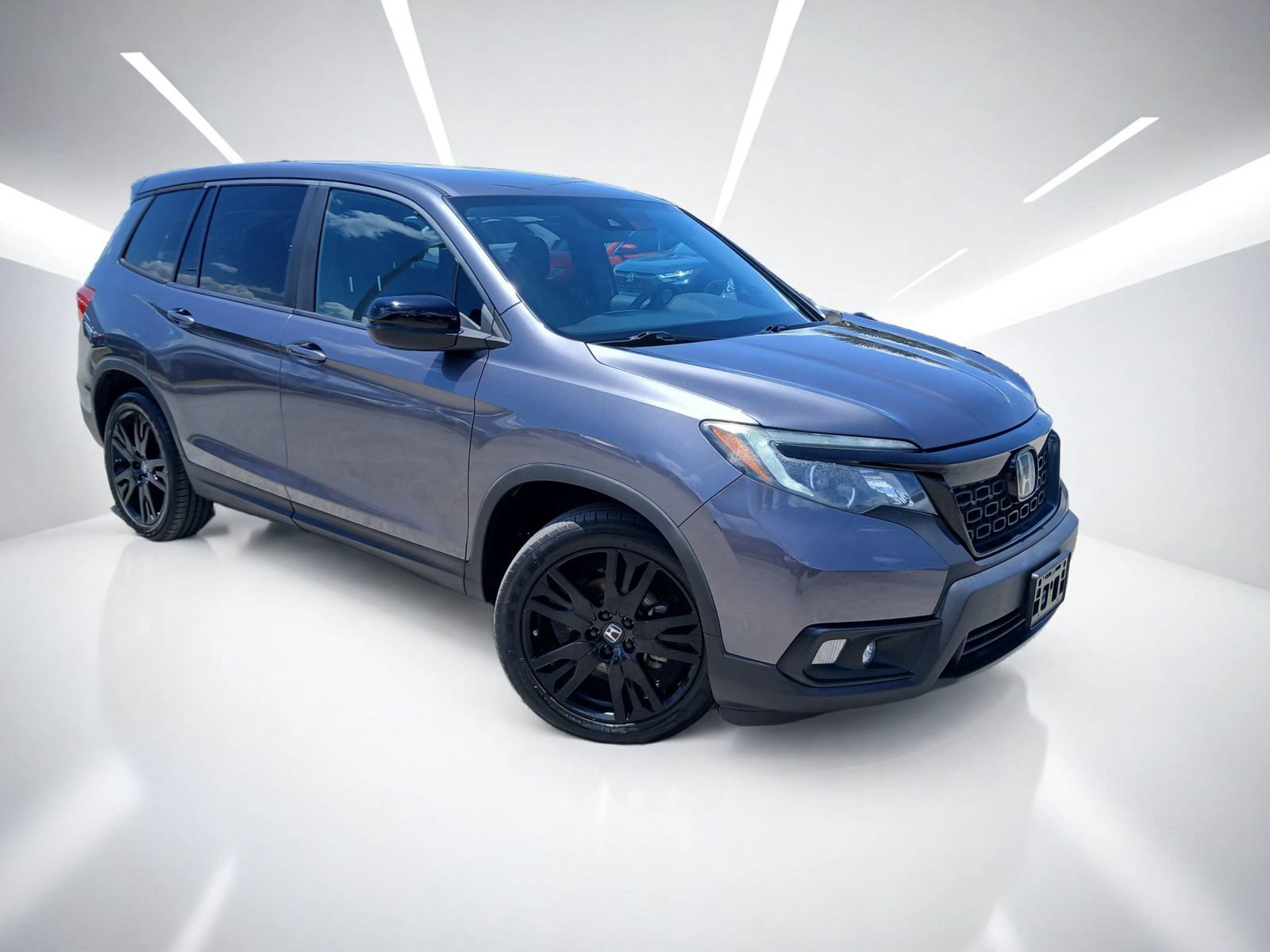 Used 2021 Honda Passport Sport image 2