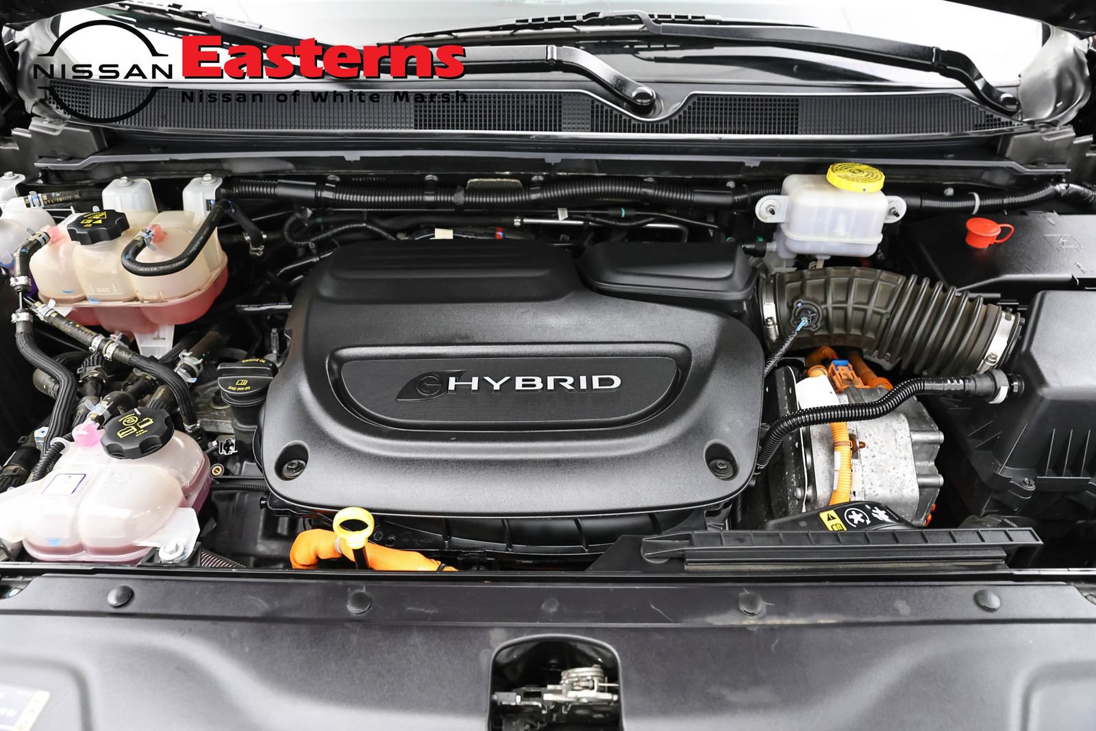 Used 2023 Chrysler Pacifica Touring-L FWD image 7