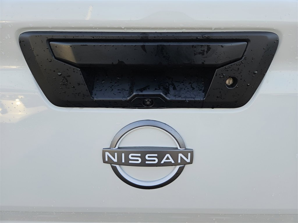 Used 2025 Nissan Frontier S image 11