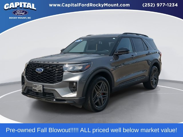 Used 2025 Ford Explorer ST-Line w/ ST-Line Street Pack AWD/4WD image 1