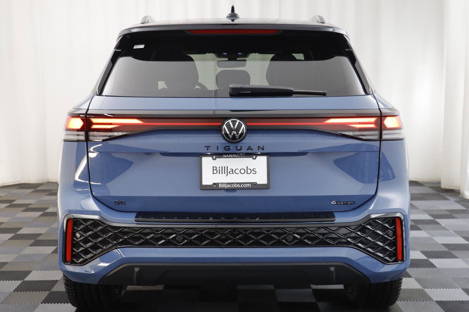 New 2026 Volkswagen Tiguan SE R-Line image 15