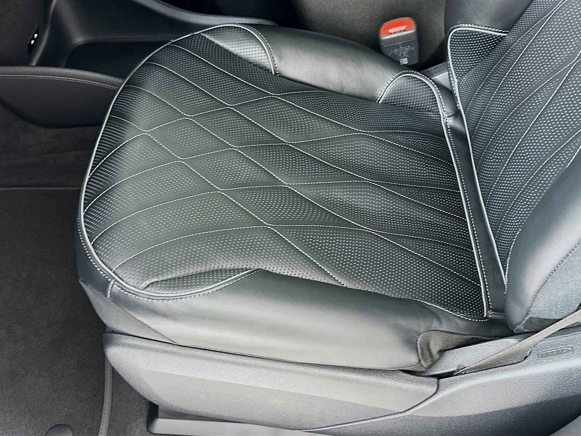 New 2026 Mercedes-Benz EQS 550 4MATIC SUV image 21