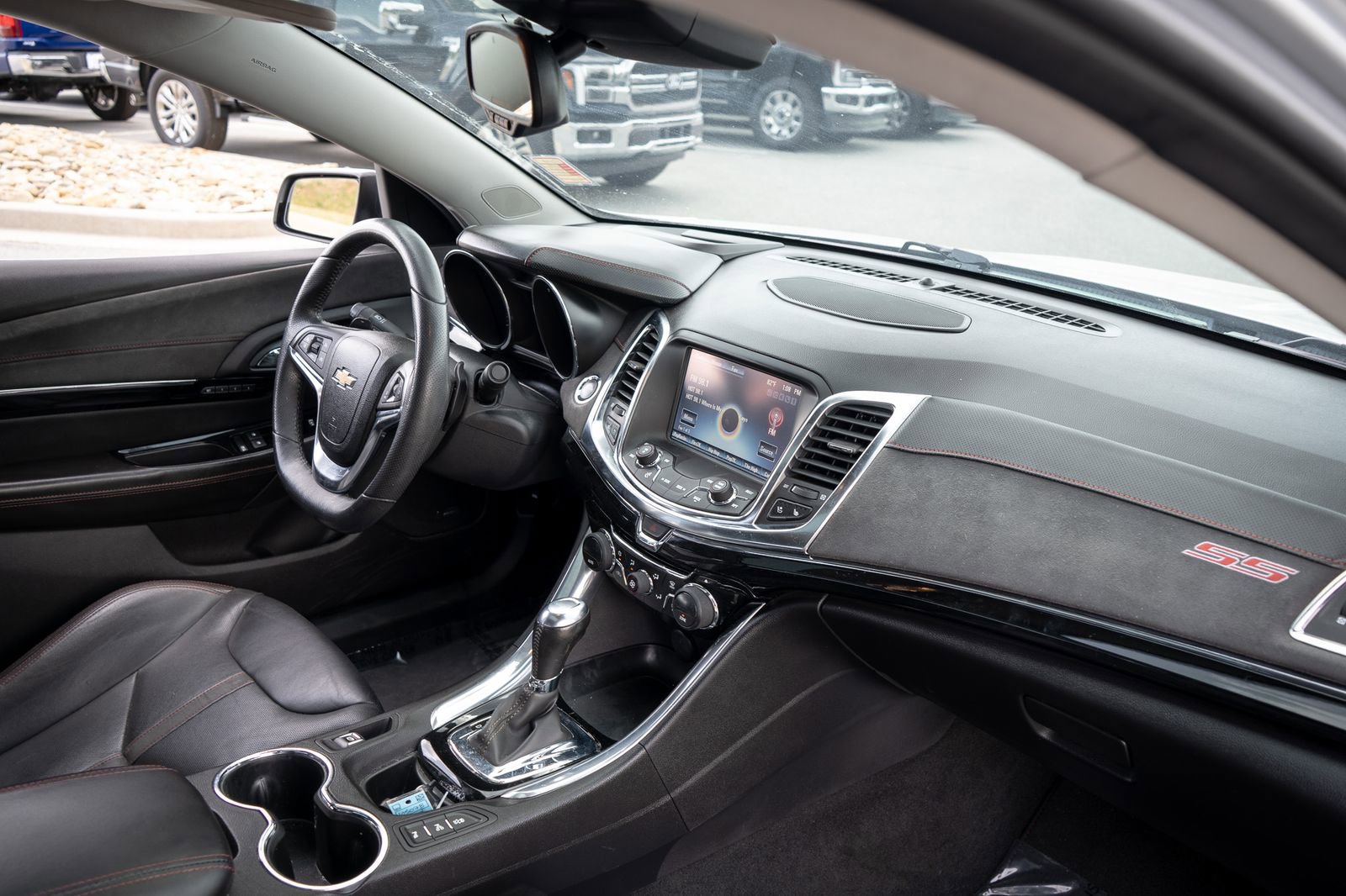 Used 2014 Chevrolet SS image 21