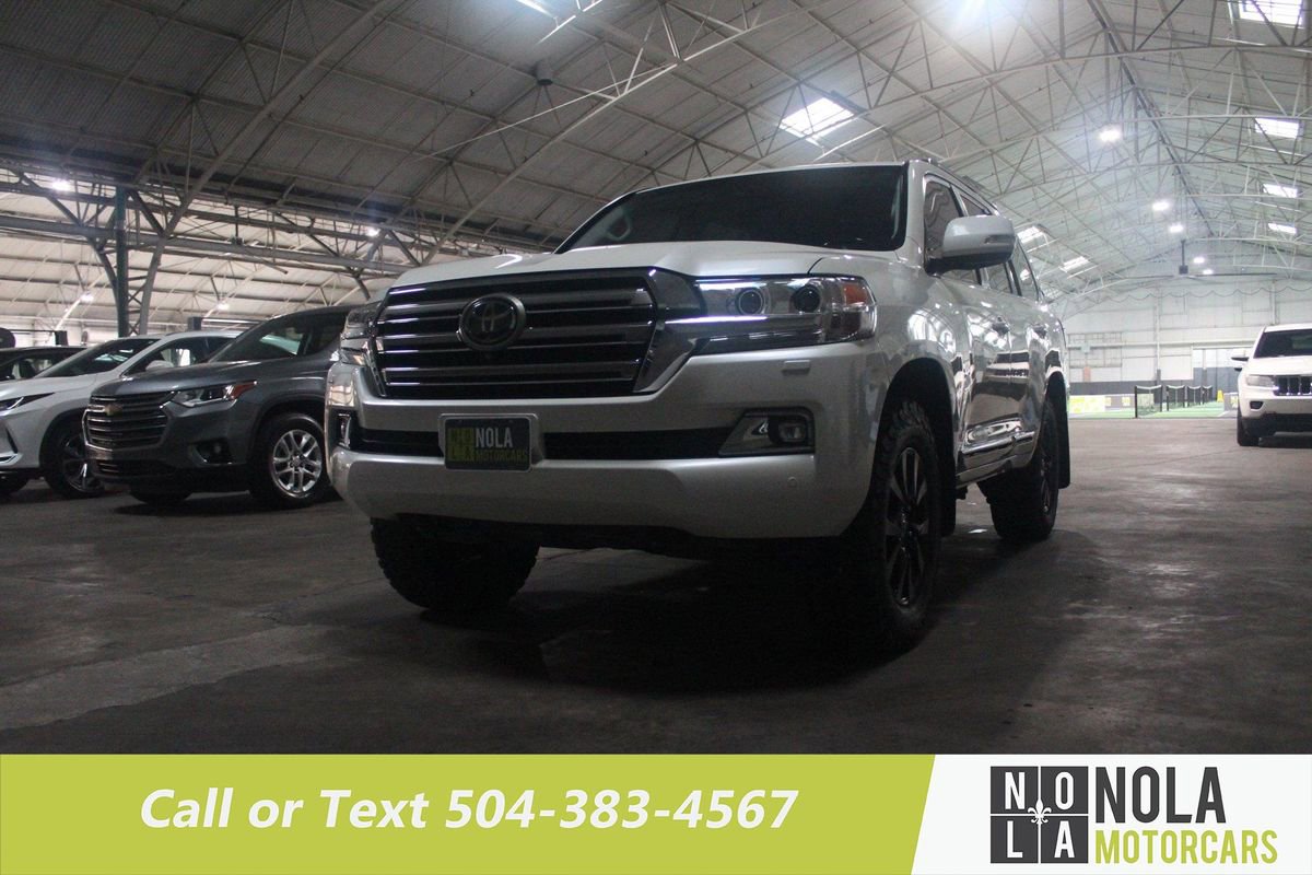 Used 2019 Toyota Land Cruiser image 2