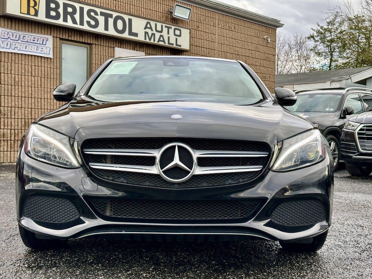 Used 2017 Mercedes-Benz C 300 Sedan w/ Premium 2 Package image 8