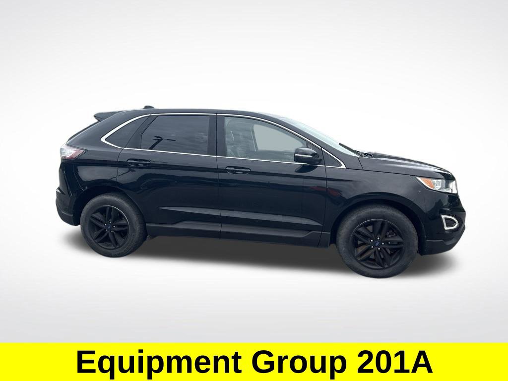 Used 2018 Ford Edge SEL w/ Equipment Group 201A AWD/4WD image 3
