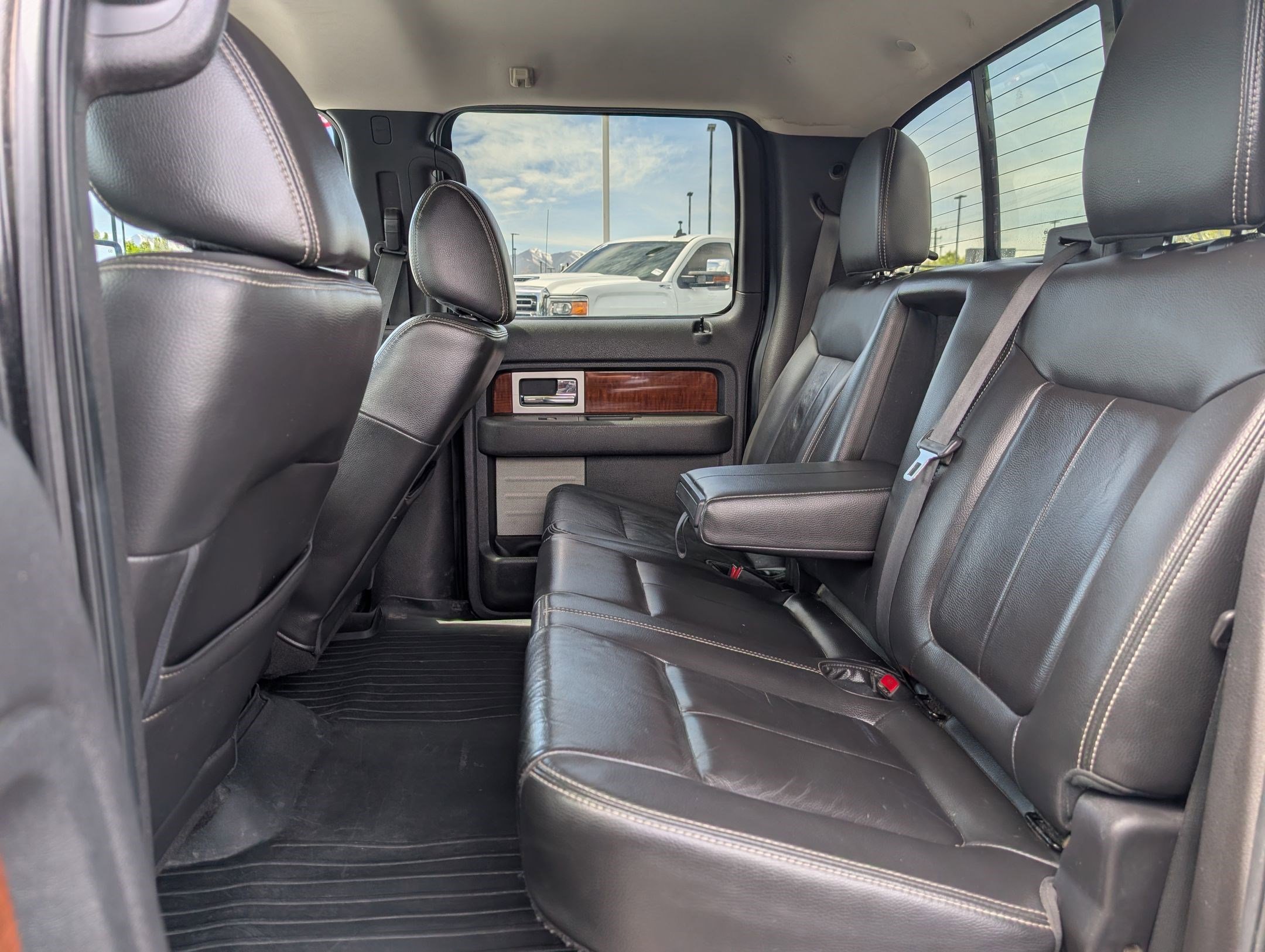 Used 2010 Ford F150 Lariat AWD/4WD image 28